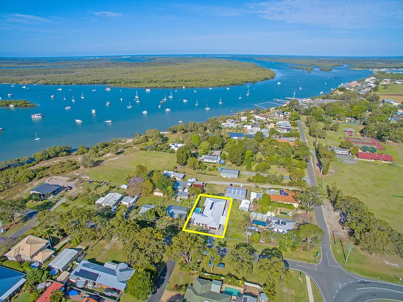 5 Seaview Avenue, Jacobs Well